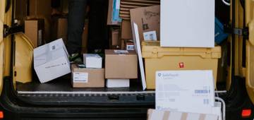 Wat er op een vrachtbrief moet staan in geval van levering van pakjes aan huis is duidelijk.